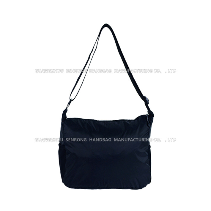 2017運(yùn)動包定制定做